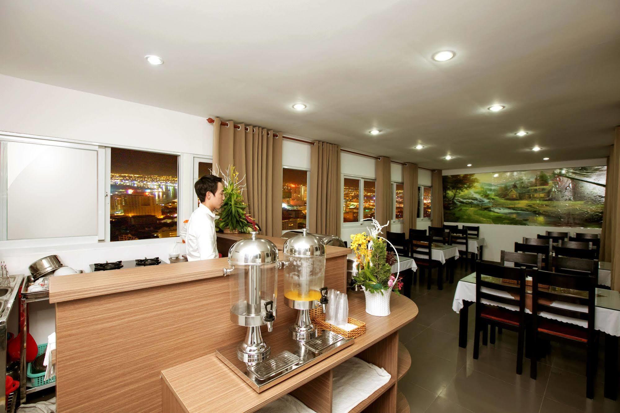Rosa Centre Hotel Ho Chi Minh City Exterior photo