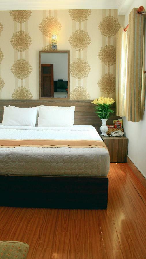Rosa Centre Hotel Ho Chi Minh City Exterior photo